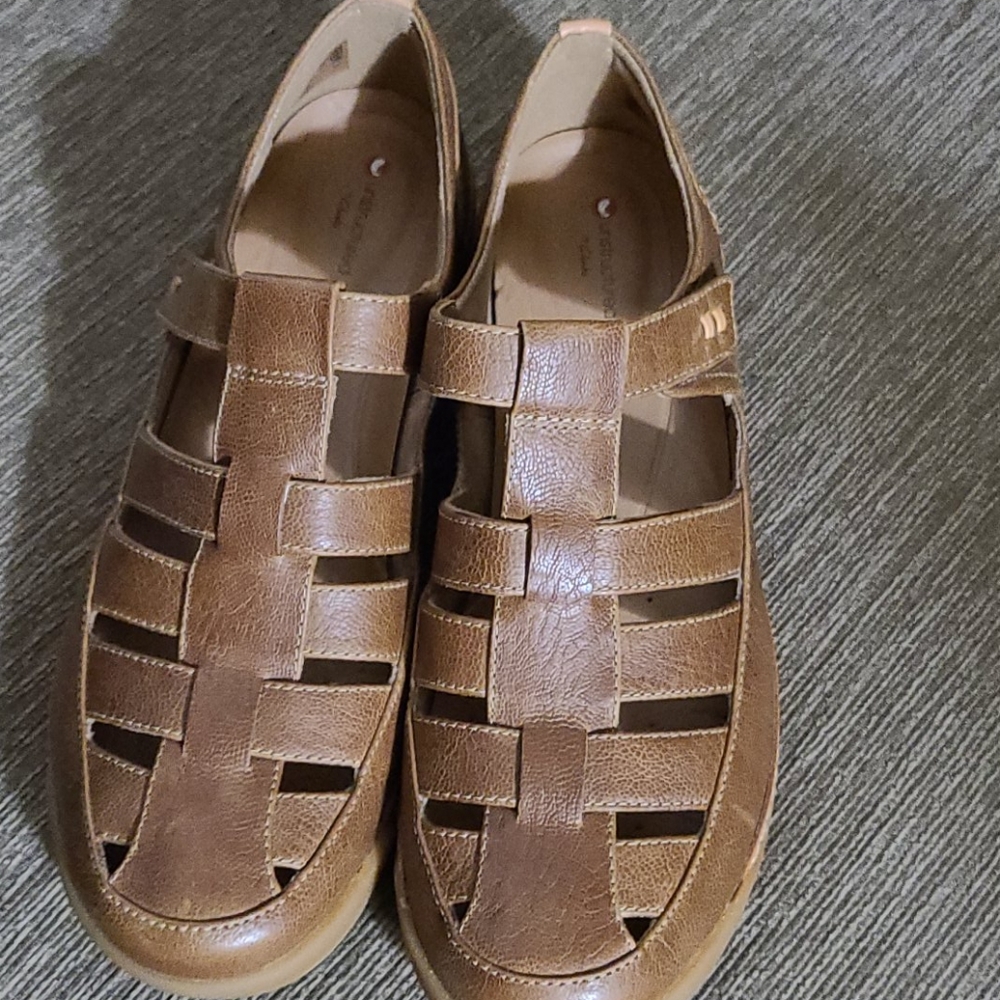 Clarks Unstructured shoes